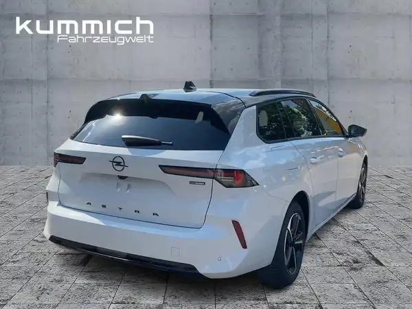 OPEL ASTRA SPORTS TOURER GS (4/15)