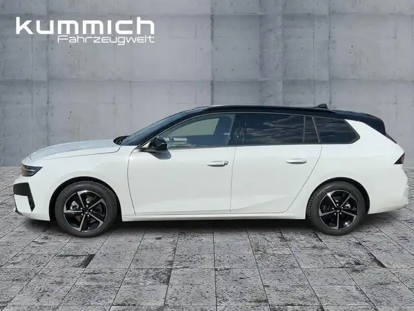 OPEL ASTRA SPORTS TOURER GS (6/15)
