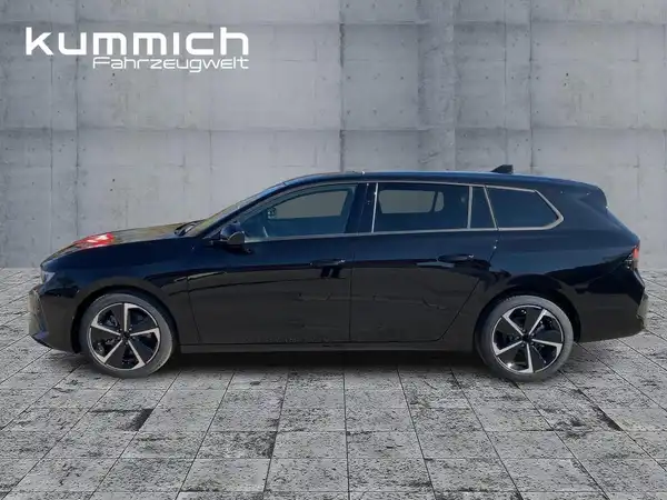 OPEL ASTRA SPORTS TOURER GS (6/15)