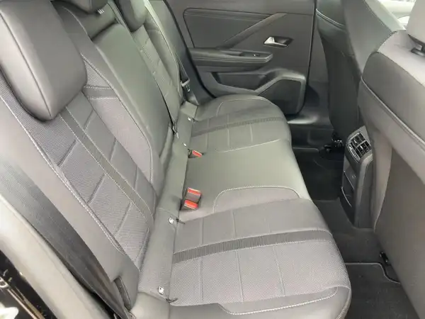 OPEL ASTRA SPORTS TOURER (12/15)