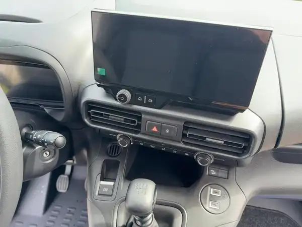 OPEL COMBO (10/15)