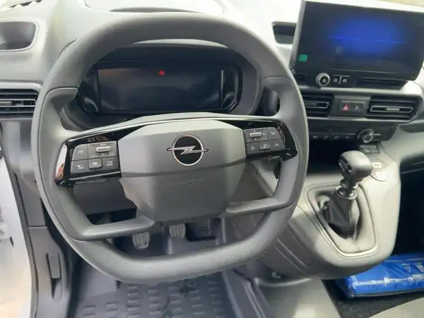 OPEL COMBO (9/15)