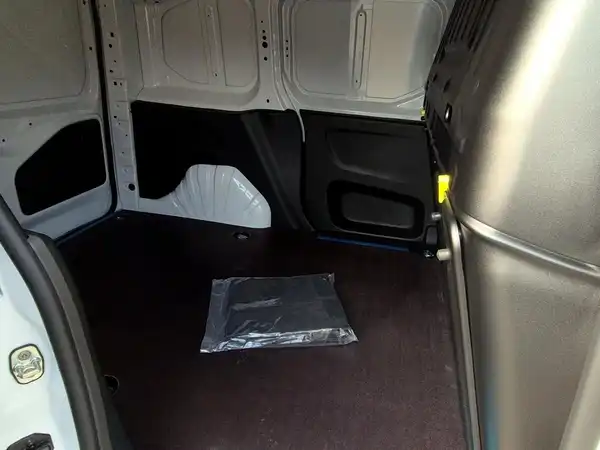 OPEL COMBO (12/15)