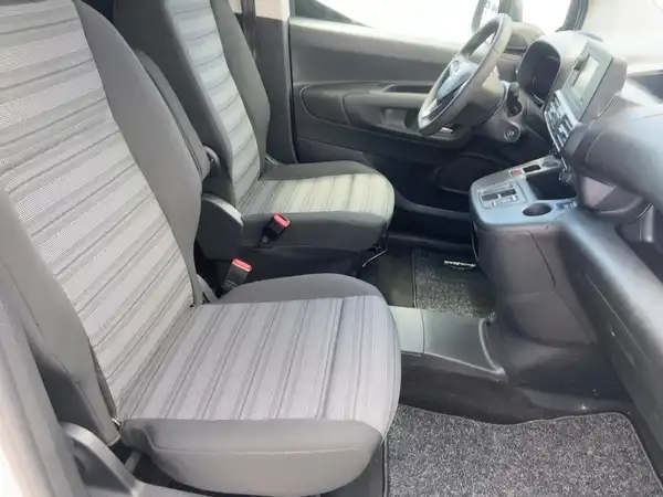 OPEL COMBO (11/15)
