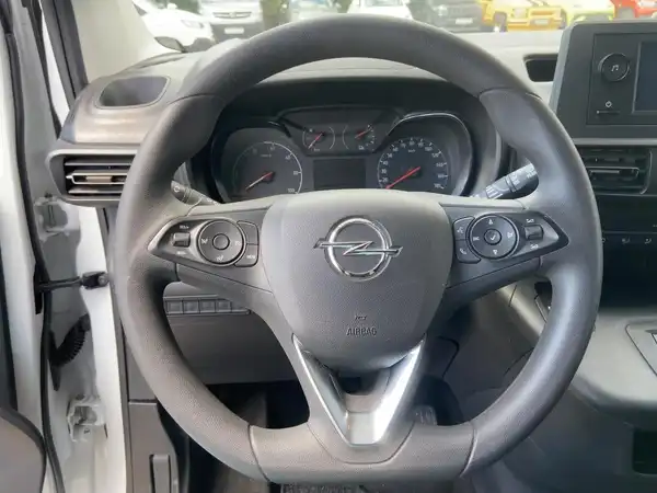 OPEL COMBO (9/15)