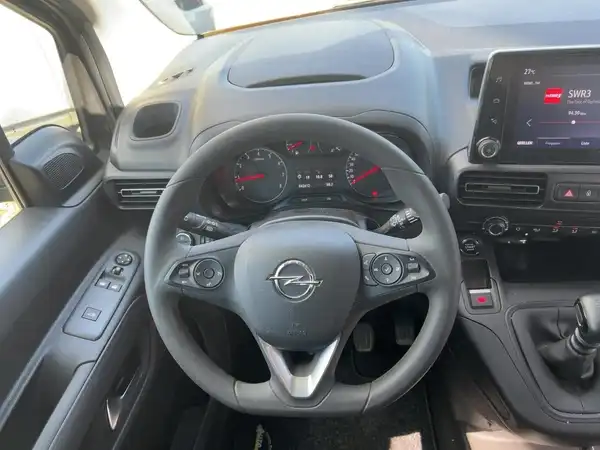 OPEL COMBO (9/15)