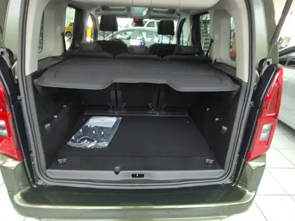 OPEL COMBO GS (10/13)