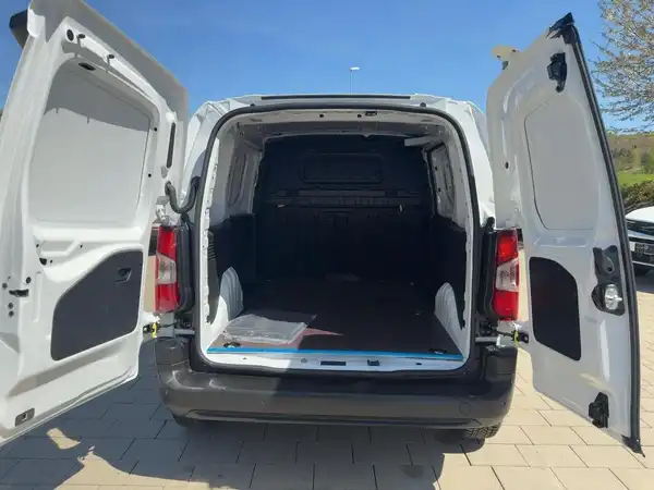 OPEL COMBO (13/15)