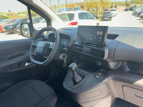 OPEL COMBO (8/15)