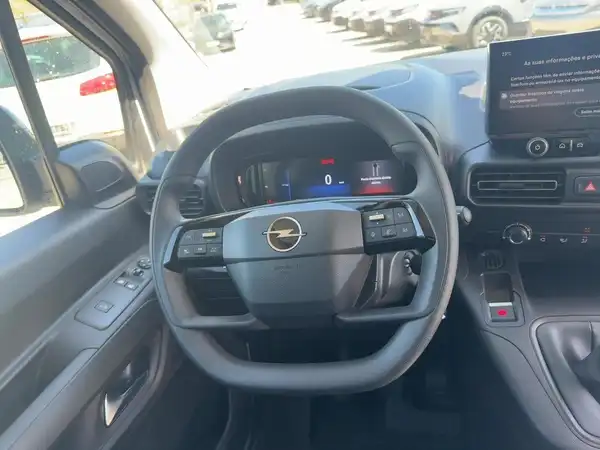 OPEL COMBO (9/15)
