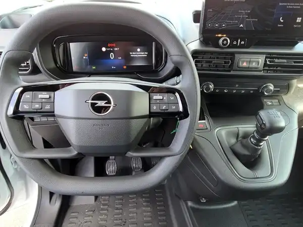 OPEL COMBO (8/15)
