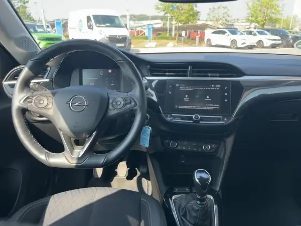 OPEL CORSA (8/15)