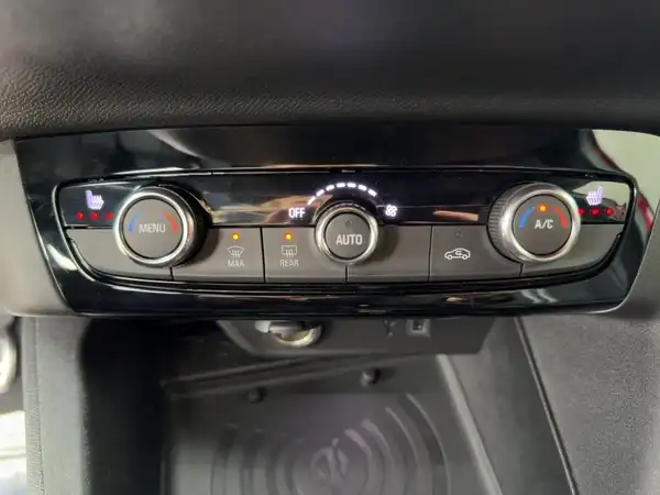 OPEL CORSA (10/15)