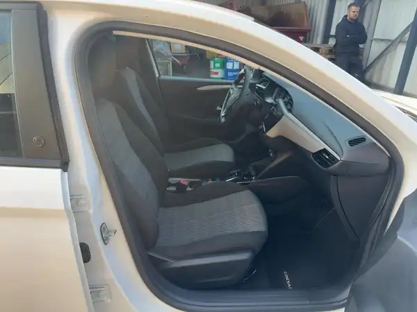 OPEL CORSA (11/15)