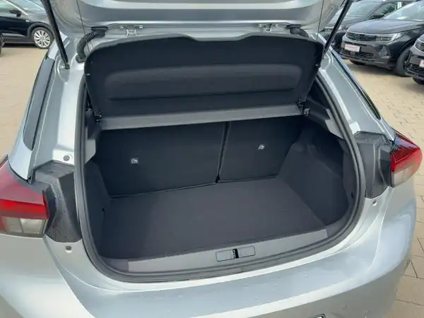 OPEL CORSA (13/15)