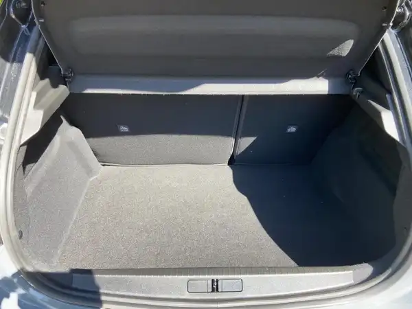 OPEL CORSA (13/15)