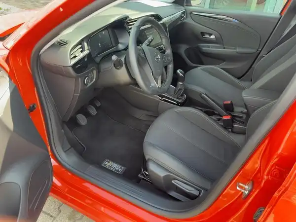 OPEL CORSA (8/15)