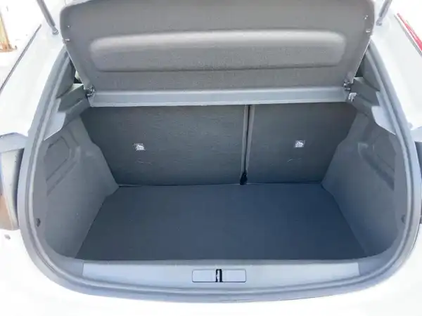 OPEL CORSA (13/15)