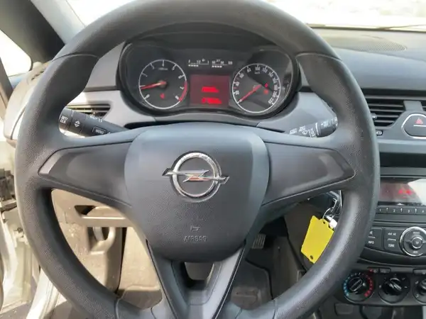 OPEL CORSA (9/15)