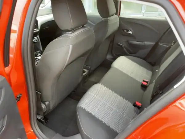 OPEL CORSA (10/15)