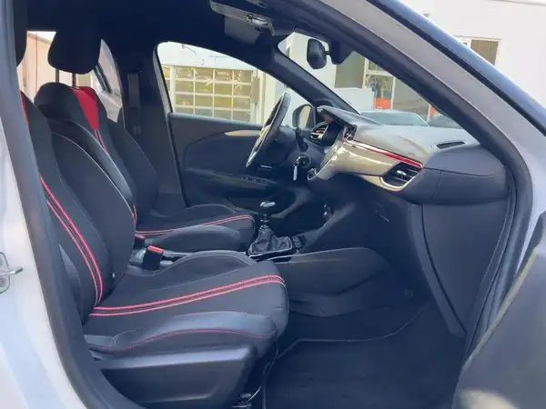 OPEL CORSA (11/15)