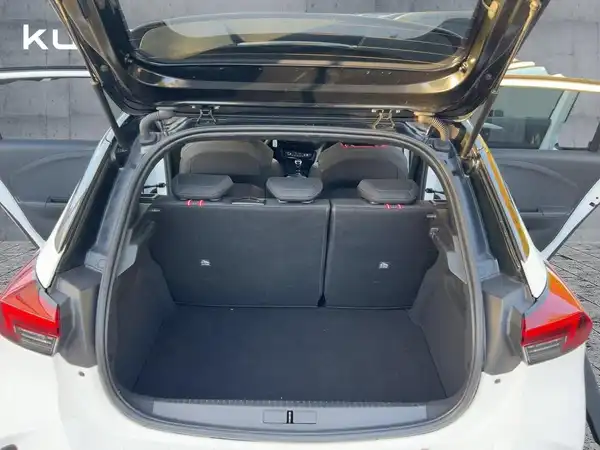OPEL CORSA (13/15)