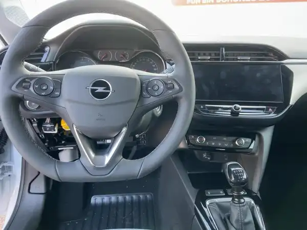 OPEL CORSA (8/15)