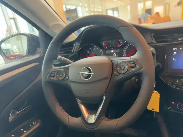 OPEL CORSA (9/15)