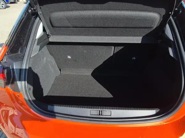 OPEL CORSA (13/15)