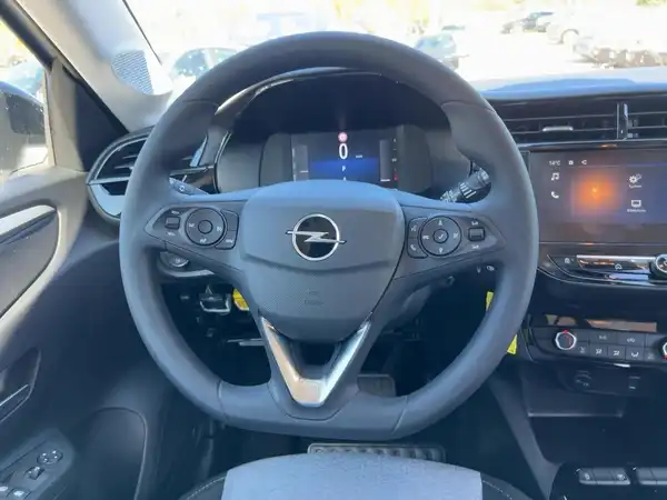 OPEL CORSA (9/15)