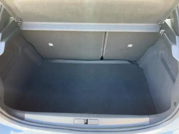 OPEL CORSA (13/15)