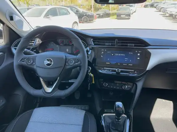 OPEL CORSA (8/15)