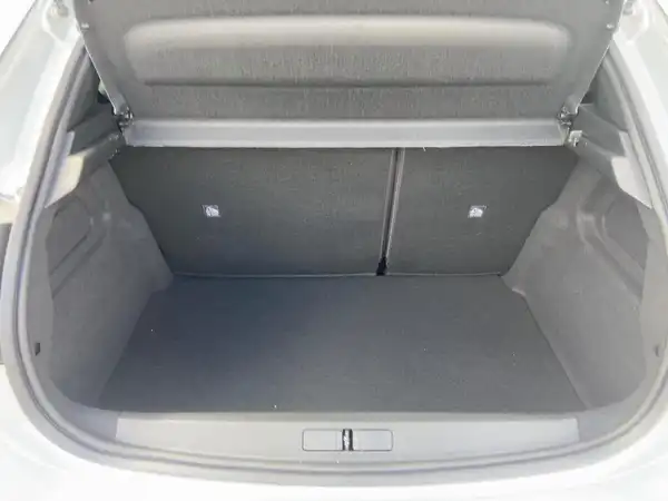 OPEL CORSA (13/15)