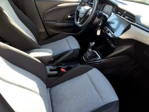 OPEL CORSA (11/15)