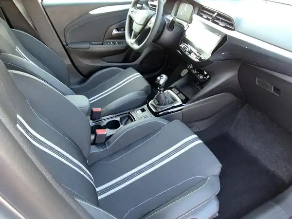 OPEL CORSA (11/15)