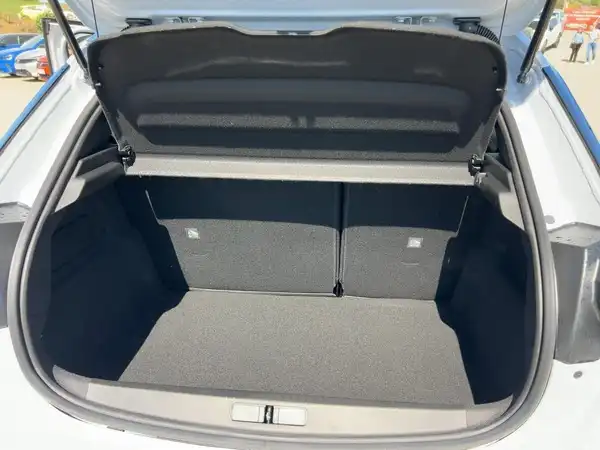 OPEL CORSA (13/15)