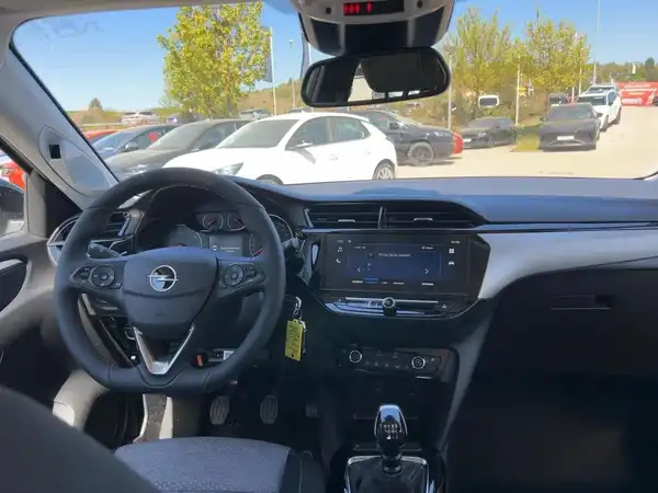 OPEL CORSA (8/15)