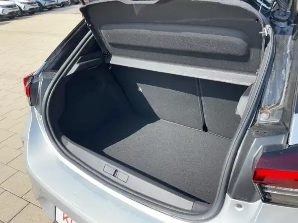 OPEL CORSA (13/15)