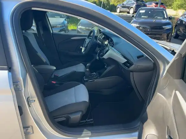 OPEL CORSA (11/15)