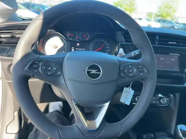 OPEL CORSA (9/15)