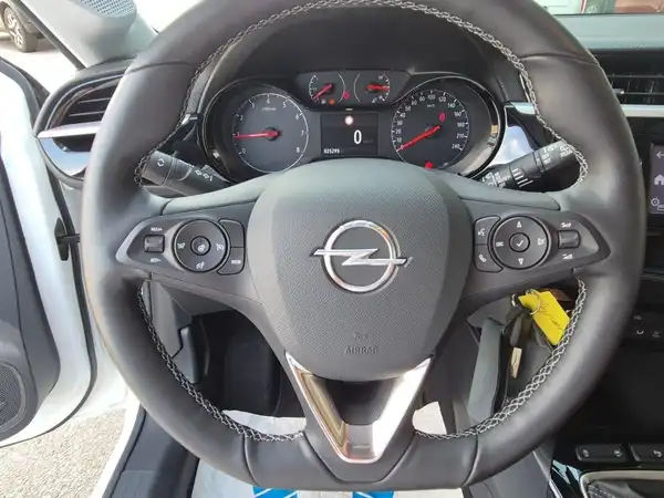 OPEL CORSA (9/15)