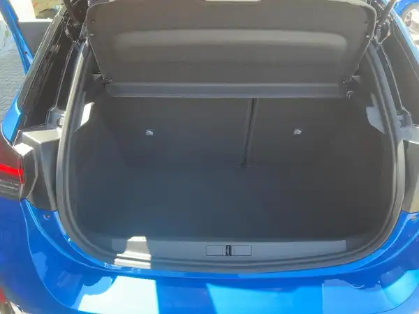 OPEL CORSA (13/15)
