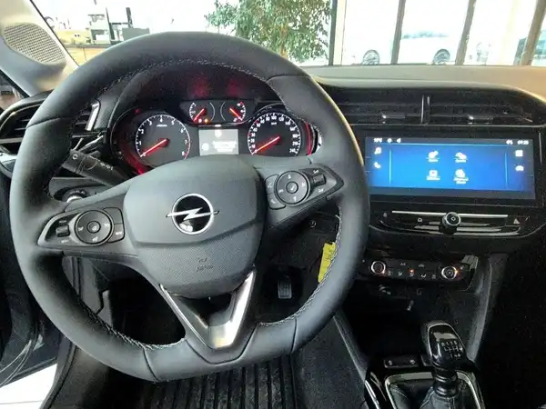 OPEL CORSA (8/15)