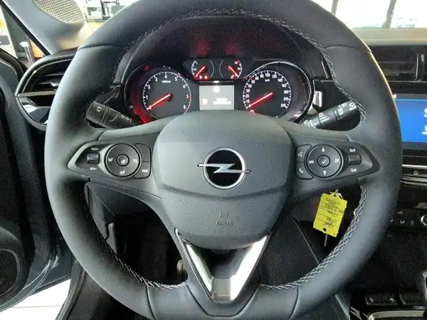 OPEL CORSA (9/15)