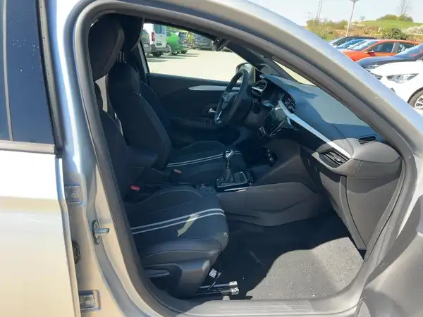 OPEL CORSA (12/15)
