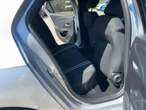 OPEL CORSA (13/15)