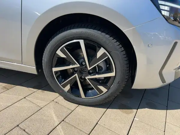 OPEL CORSA (7/15)