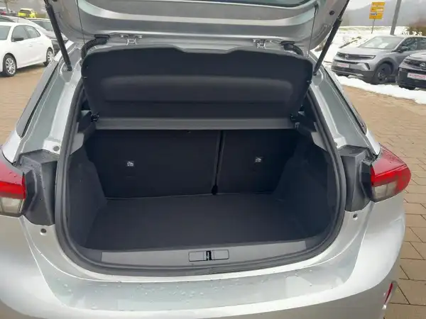 OPEL CORSA (13/15)