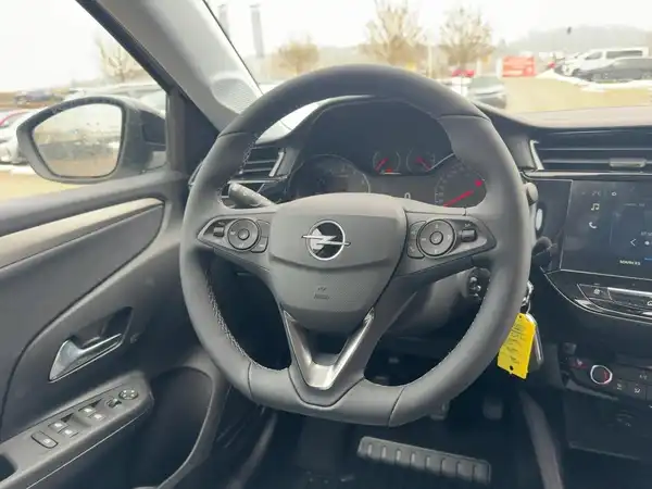OPEL CORSA (9/15)