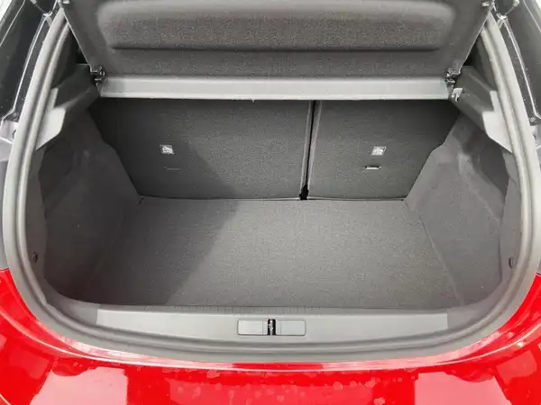 OPEL CORSA (13/15)